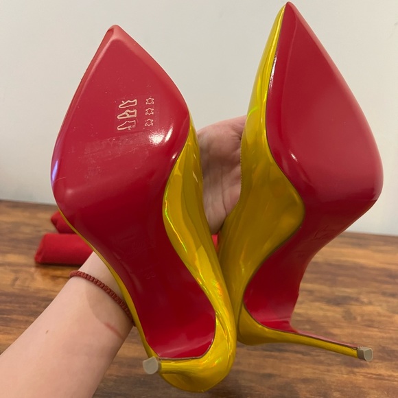 Christian Louboutin Hot Chick Pumps AVAILABLE TILL 06/06 - Picture 8 of 8